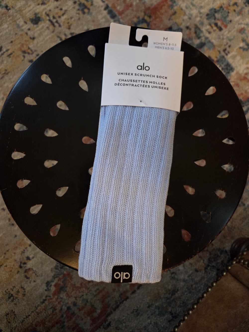 ALO Yoga Seashell Blue Unisex Ribbed Scrunch Sock, Medium